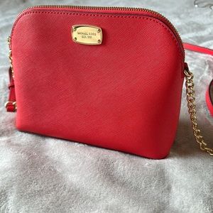 Michael Kors Cindy Dome Crossbody Bag in Berry